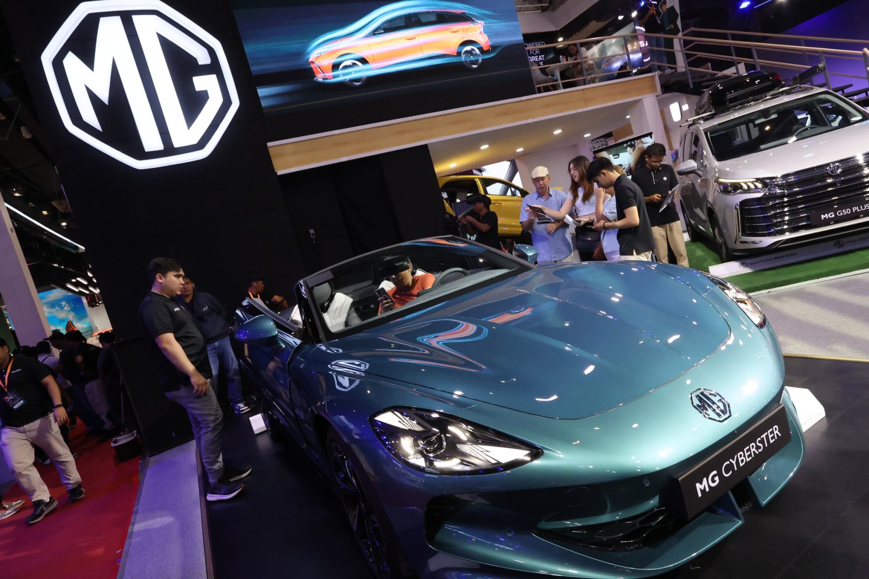 MG Philippines launches "REV UP FOR THE UK" campaign at MIAS 2025