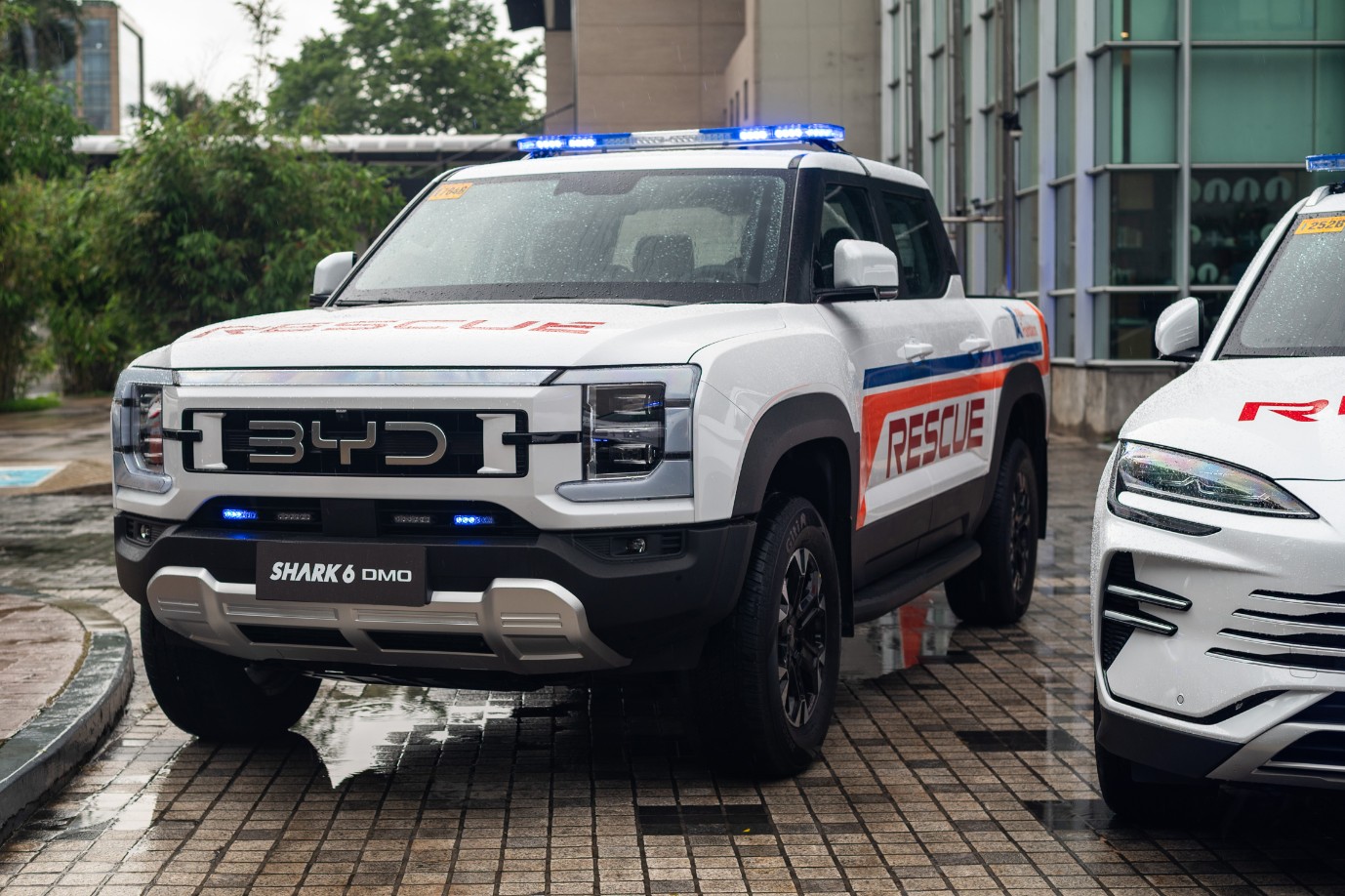 BYD Shark 6 DM-O emergency response unit