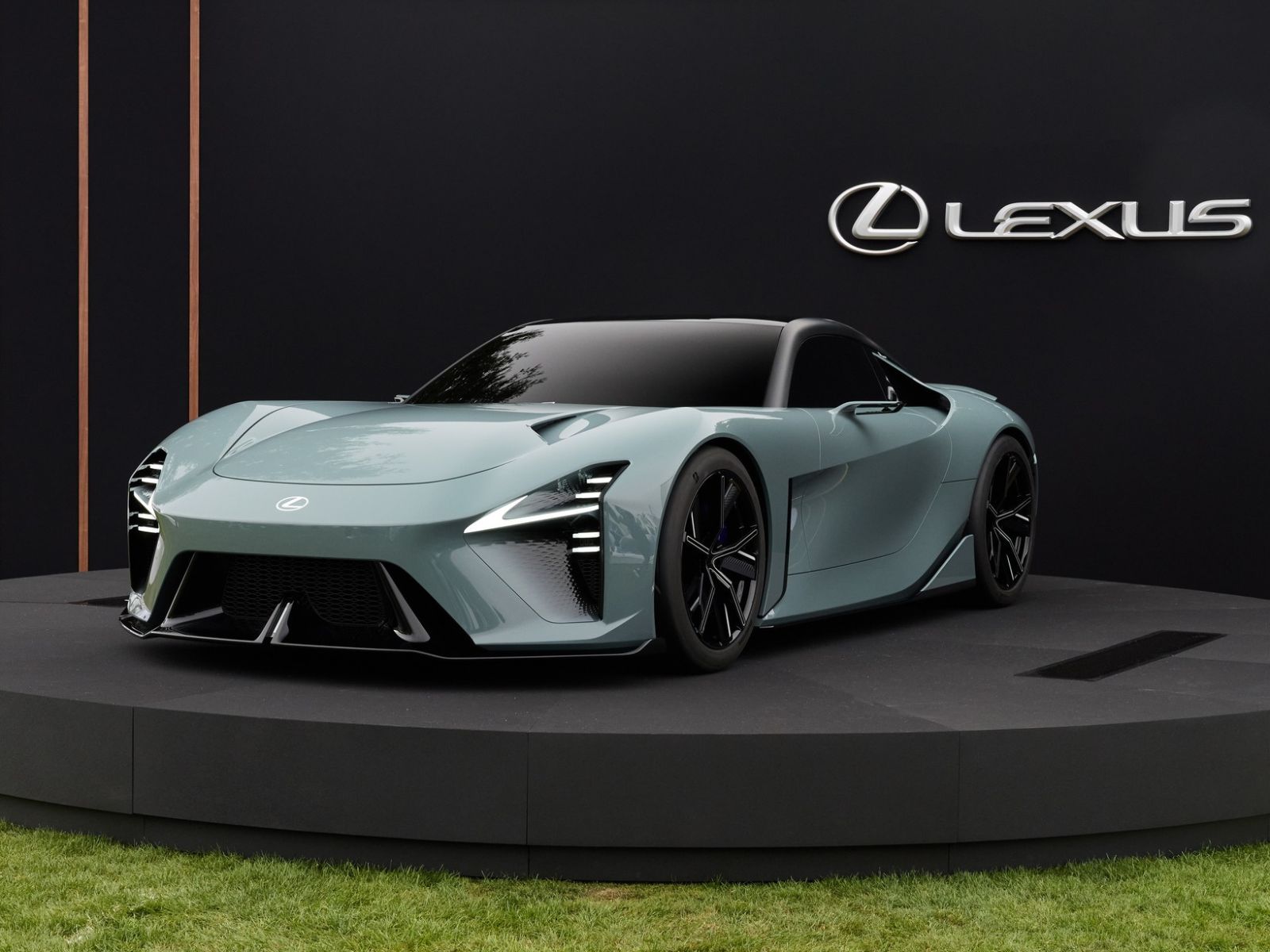 Lexus Sport Concept left front