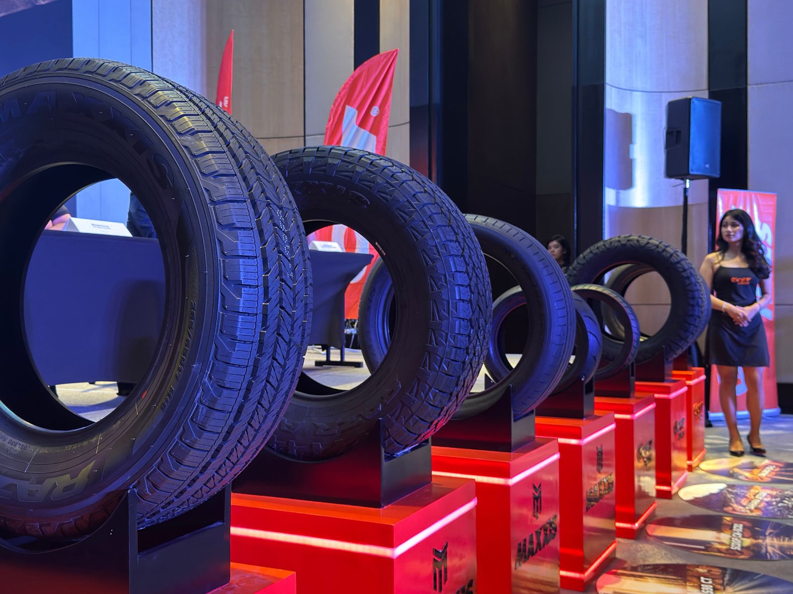 Maxxis and CST tires