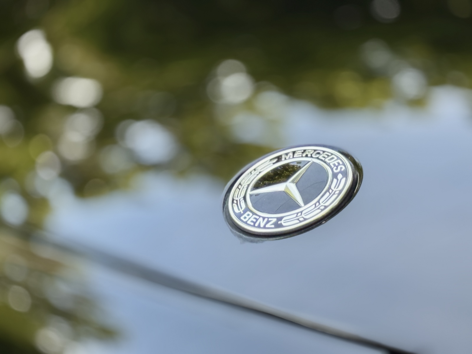 Mercedes-Benz EQB 250 Review hood emblem