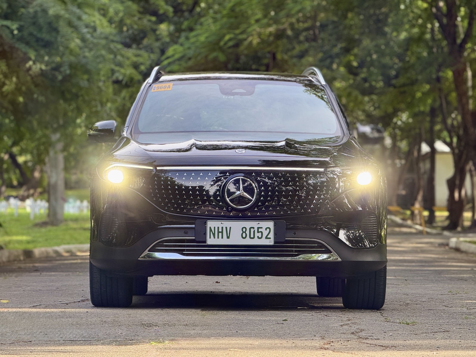 Mercedes-Benz EQB 250 Review front beauty shot