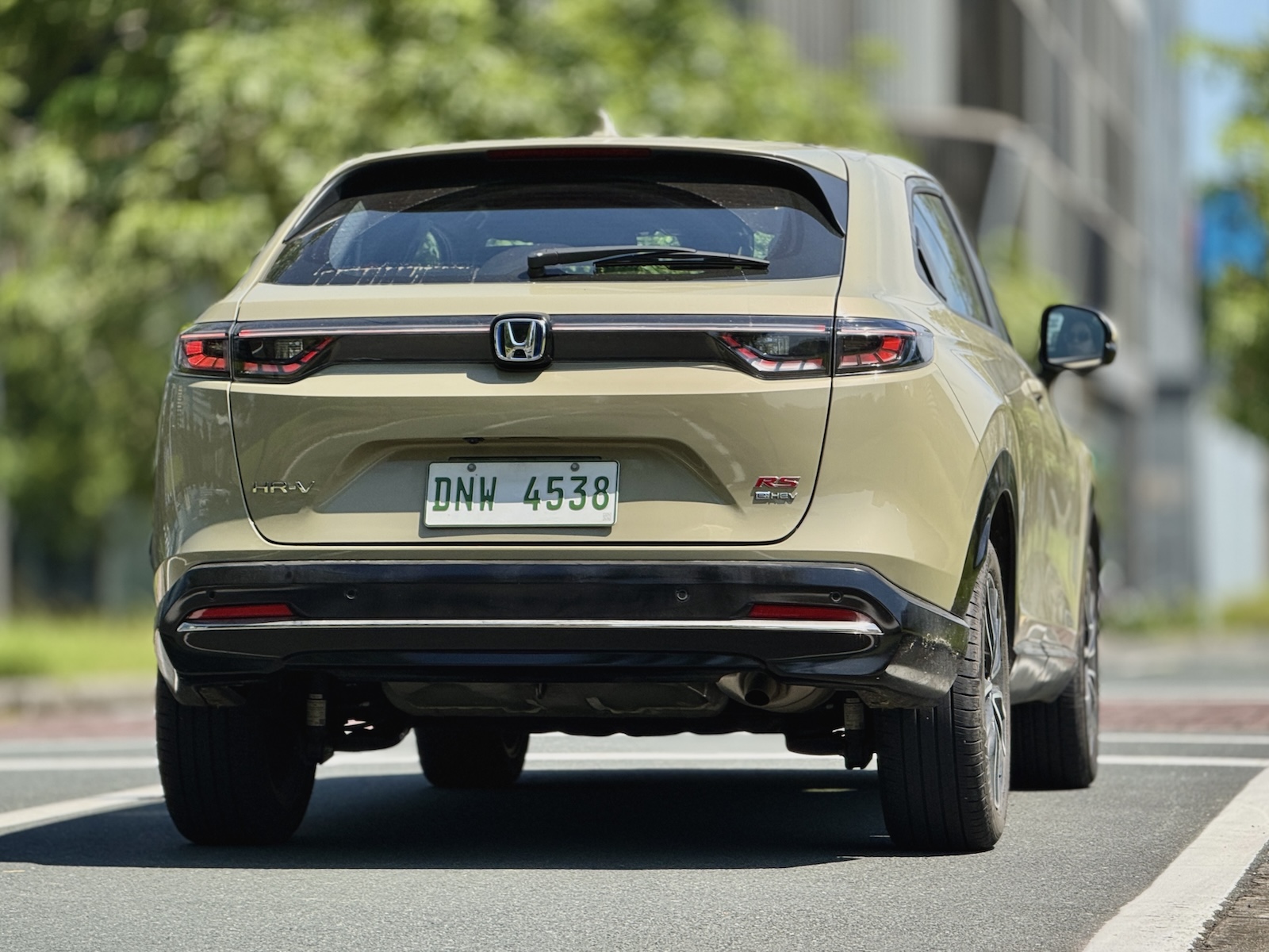 Honda HR-V Hybrid rear quarter