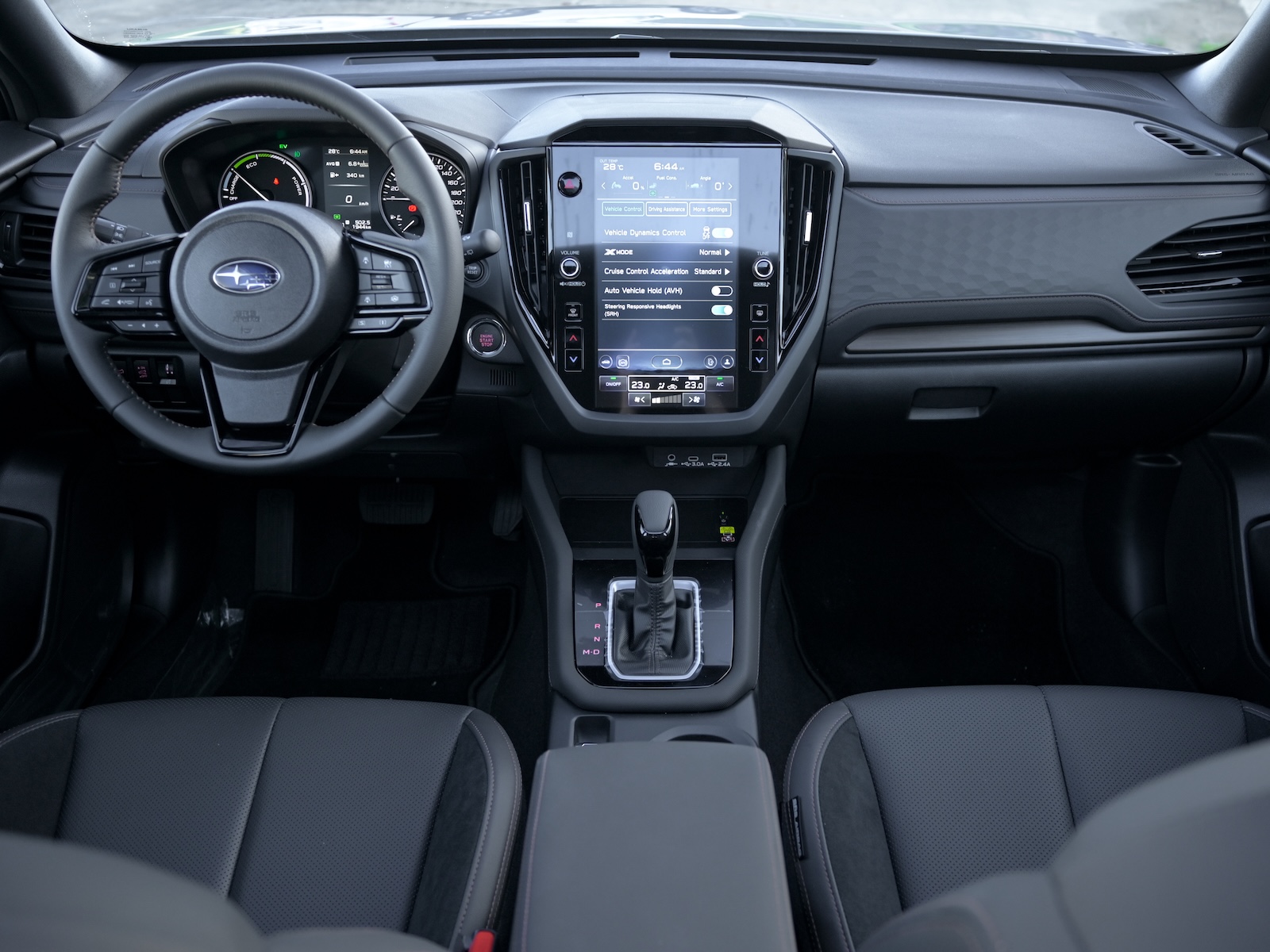 Subaru Forester e-BOXER Hybrid interior dashboard