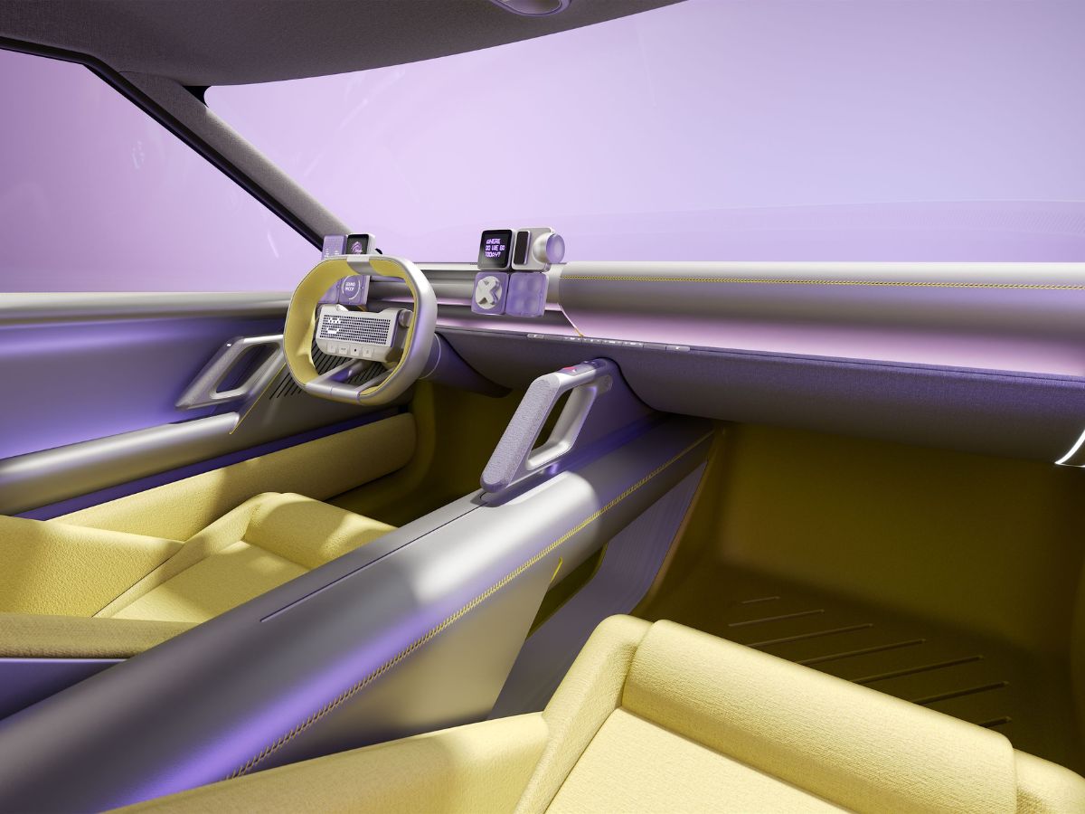 Hyundai Concept Three interior
