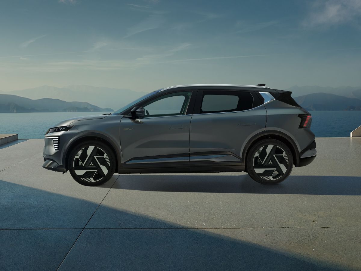 All-new Mitsubishi Eclips Cross EV side left