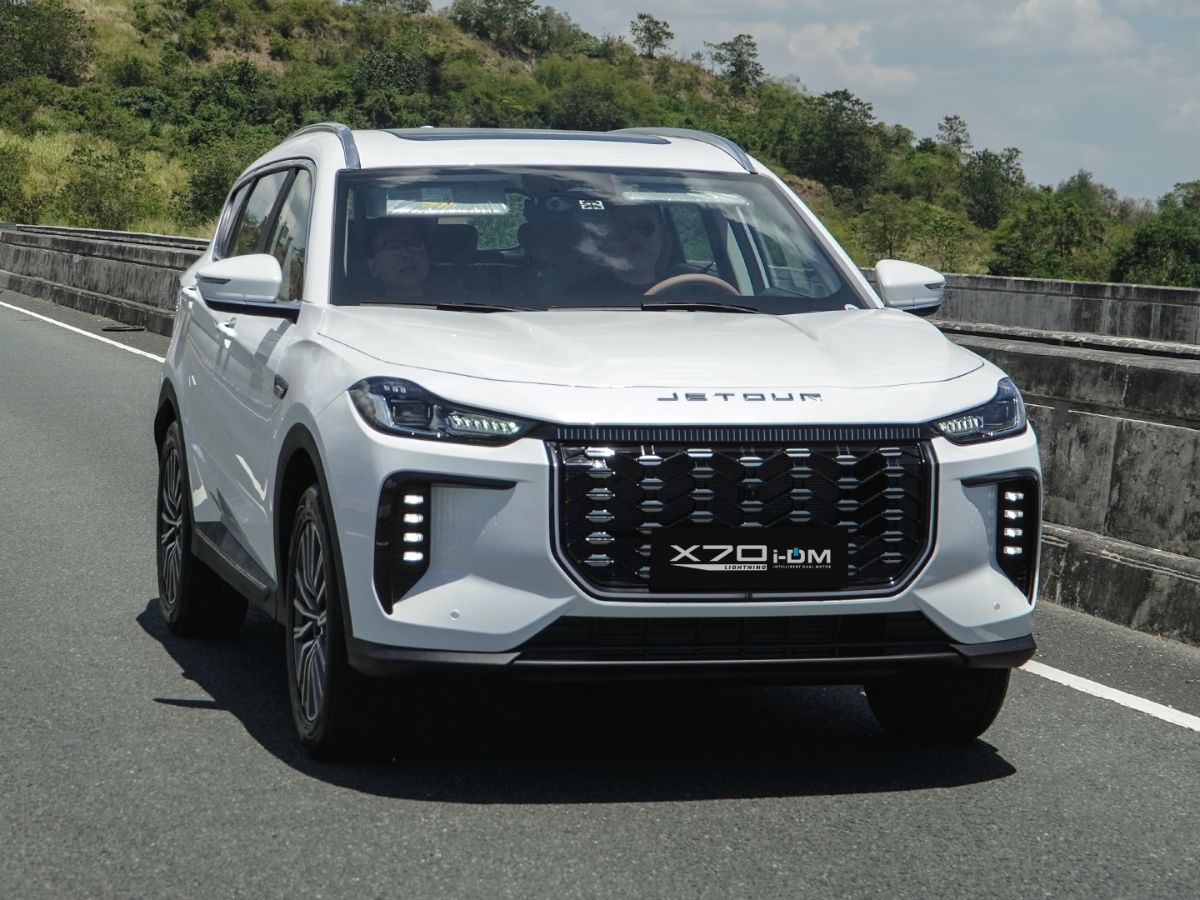 Jetour X70 Lightning i-DM front