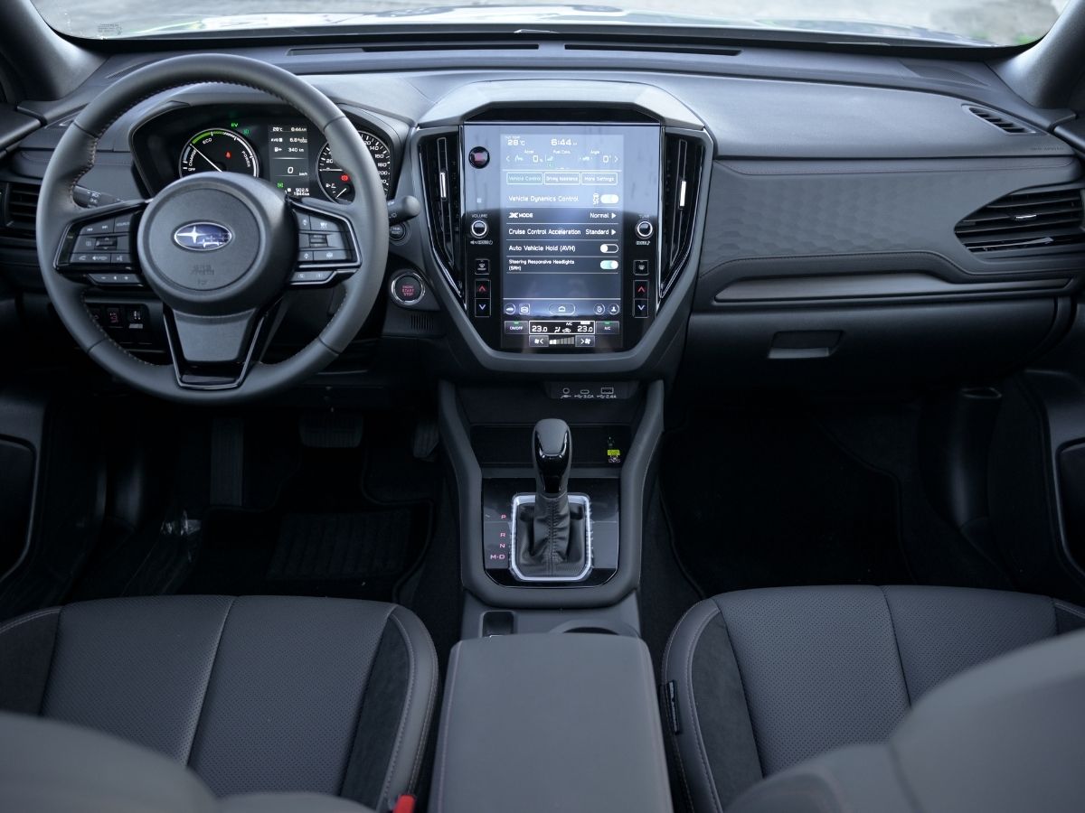 All-new Subaru Forester e-Boxer Hybrid front cabin