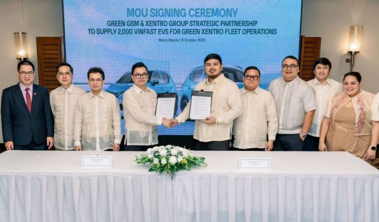 Another 2,000 VinFast EV taxis will soon hit local roads