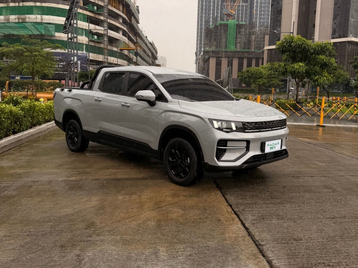 Radar RD6 EM-P and Radar RD6 Econ front side