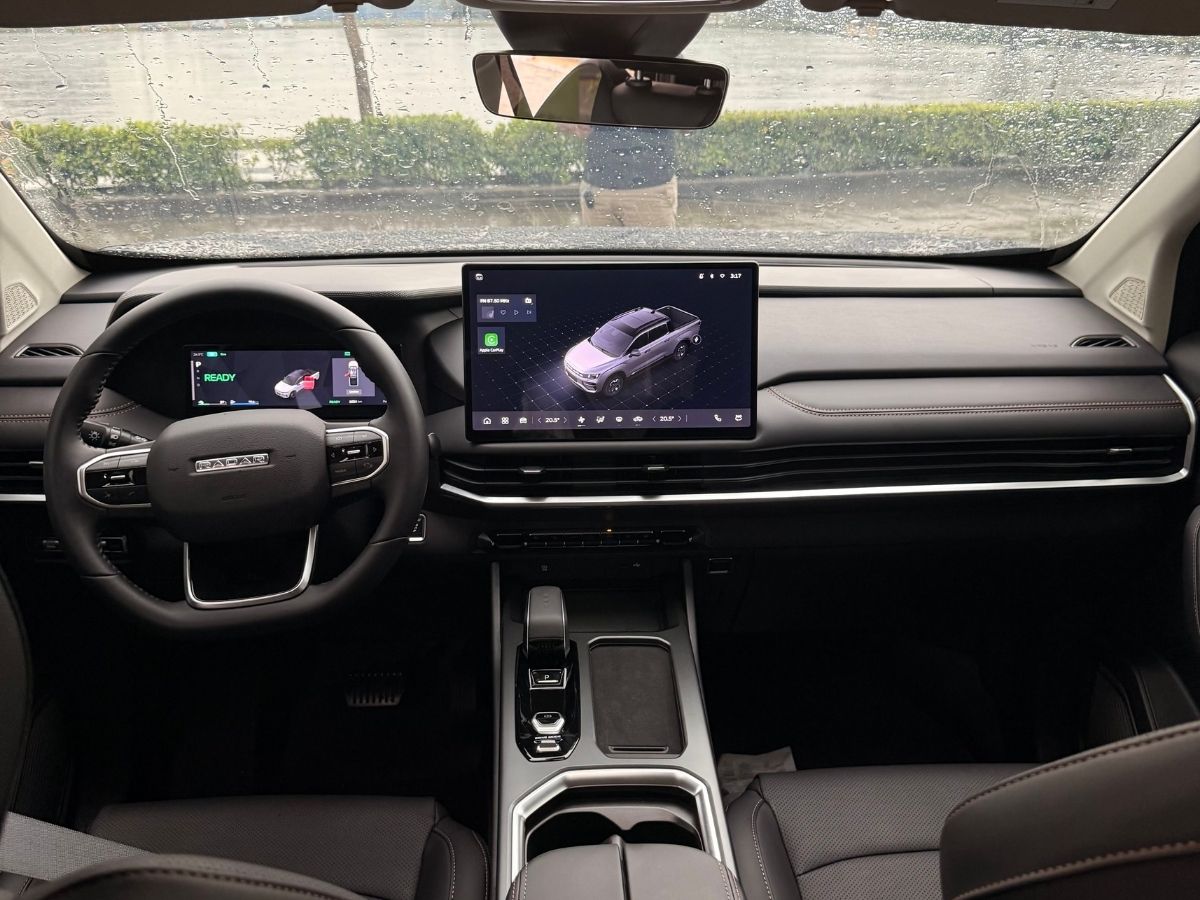 Radar RD6 EM-P interior