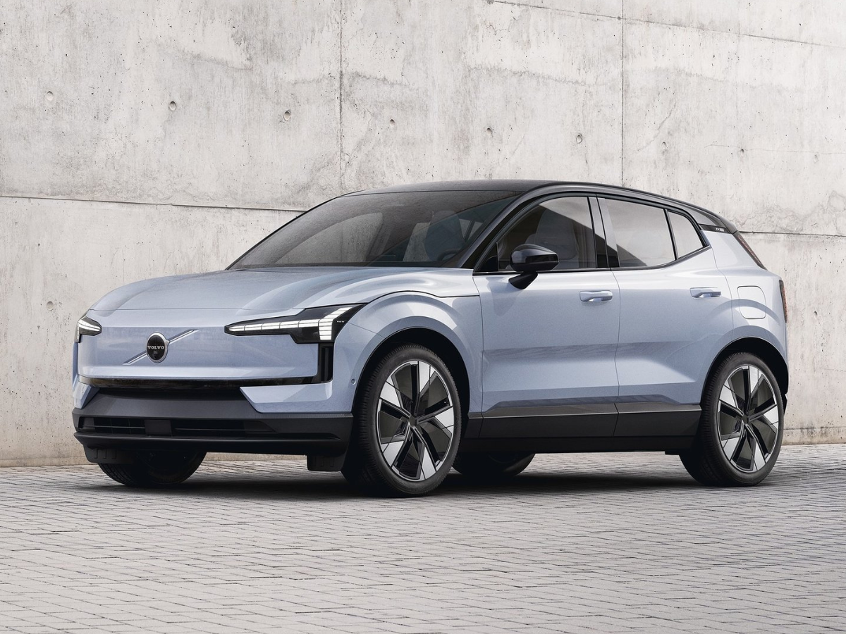 Volvo offers zero percent interest promos until December 2025