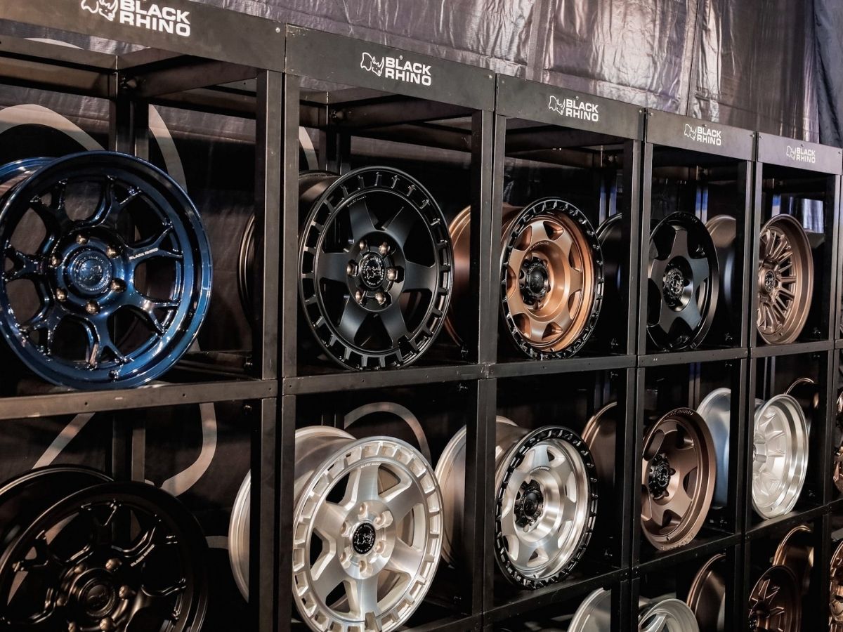 Black Rhino Hoonigan