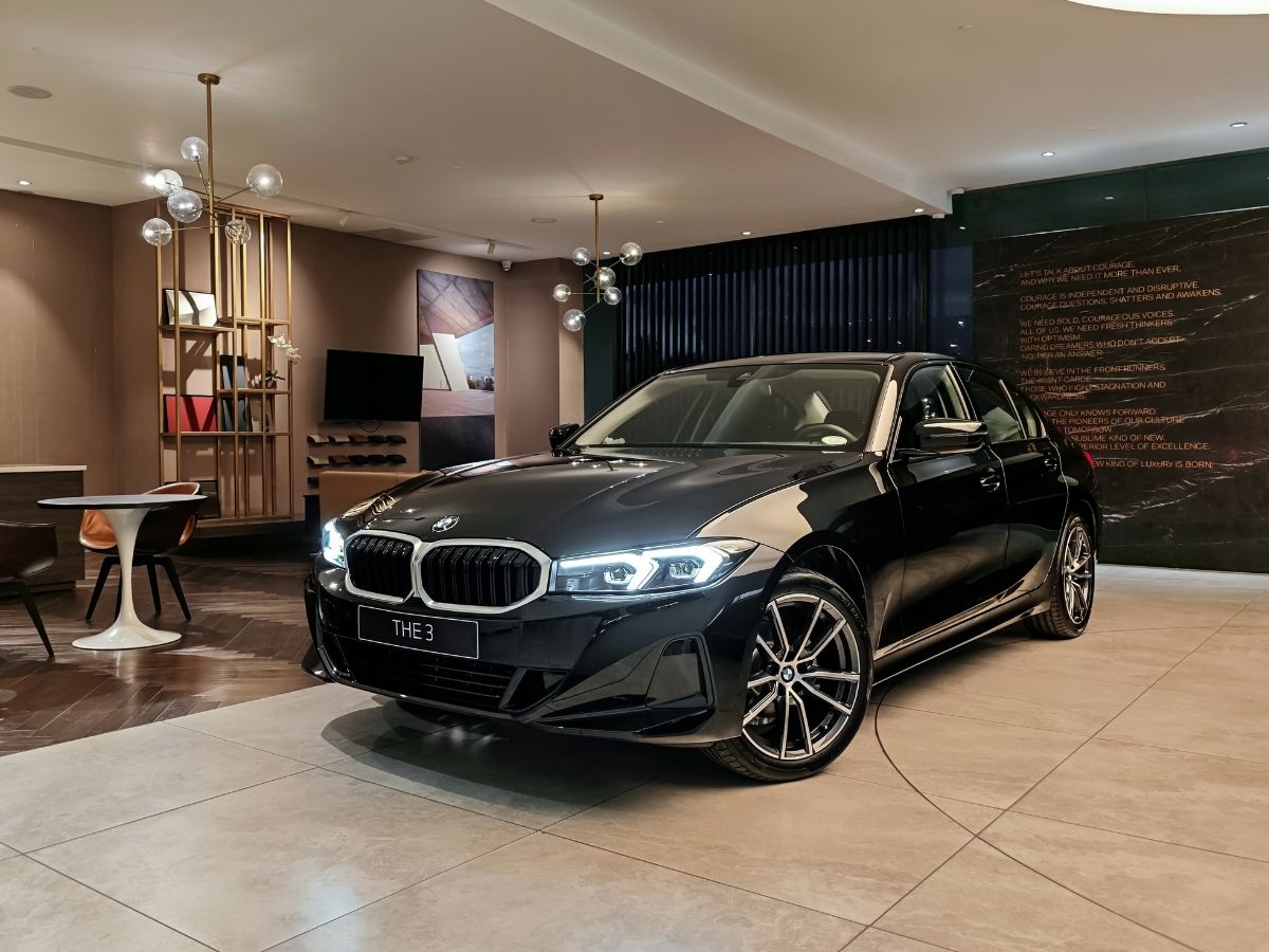 BMW 318i second facelift arrives, priced at P3.49 million