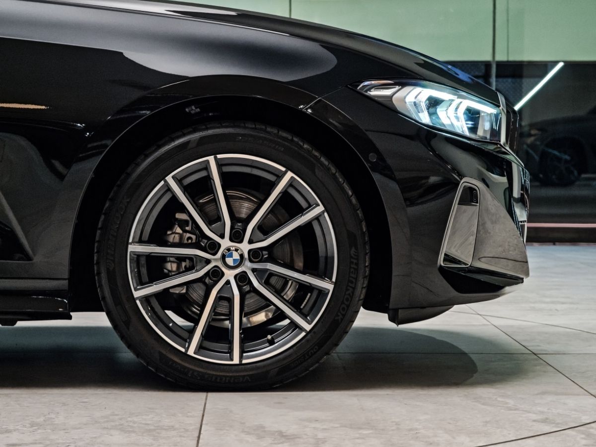 BMW 318i Professional new wheel