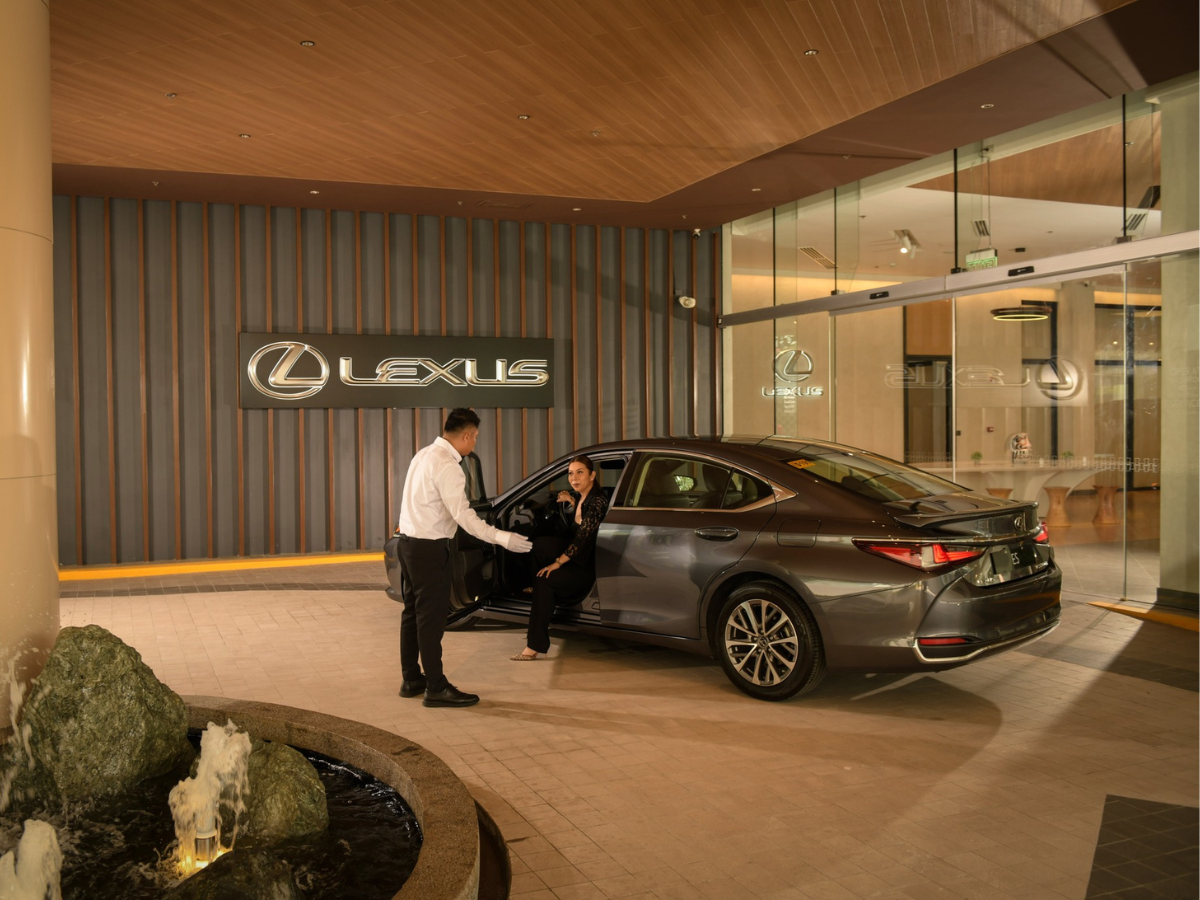 Lexus Manila Gallery