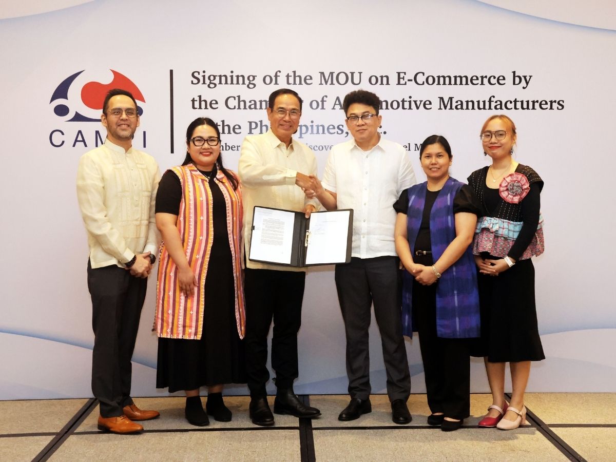 From left: Atty. Rhys Murillo CAMPI Asst. Treasurer, Att. Regio Ann Pamatian IPOPHL Officer-in-Charge Division Chief, IP Rights Enforcement Office (IEO), Atty. Rommel Gutierrez CAMPI President, Atty. Nathaniel Arevalo IPOPHL Director General, Atty. Christine Pangilinan-Canlapan, IPOPHL Director of Bureau of Legal Affairs & Supervision Director of IEO, and Mr. Clara Patricia Vizconde IPOPHL IEO.