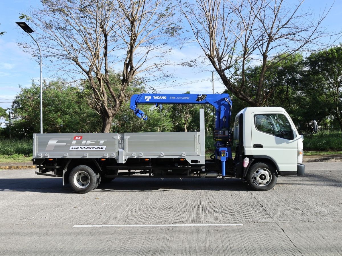 Fuso F-lift Crane Truck