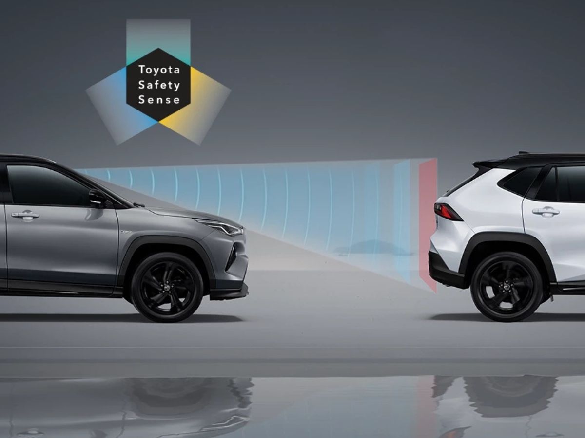 Toyota Yaris Cross Nightshade ADAS