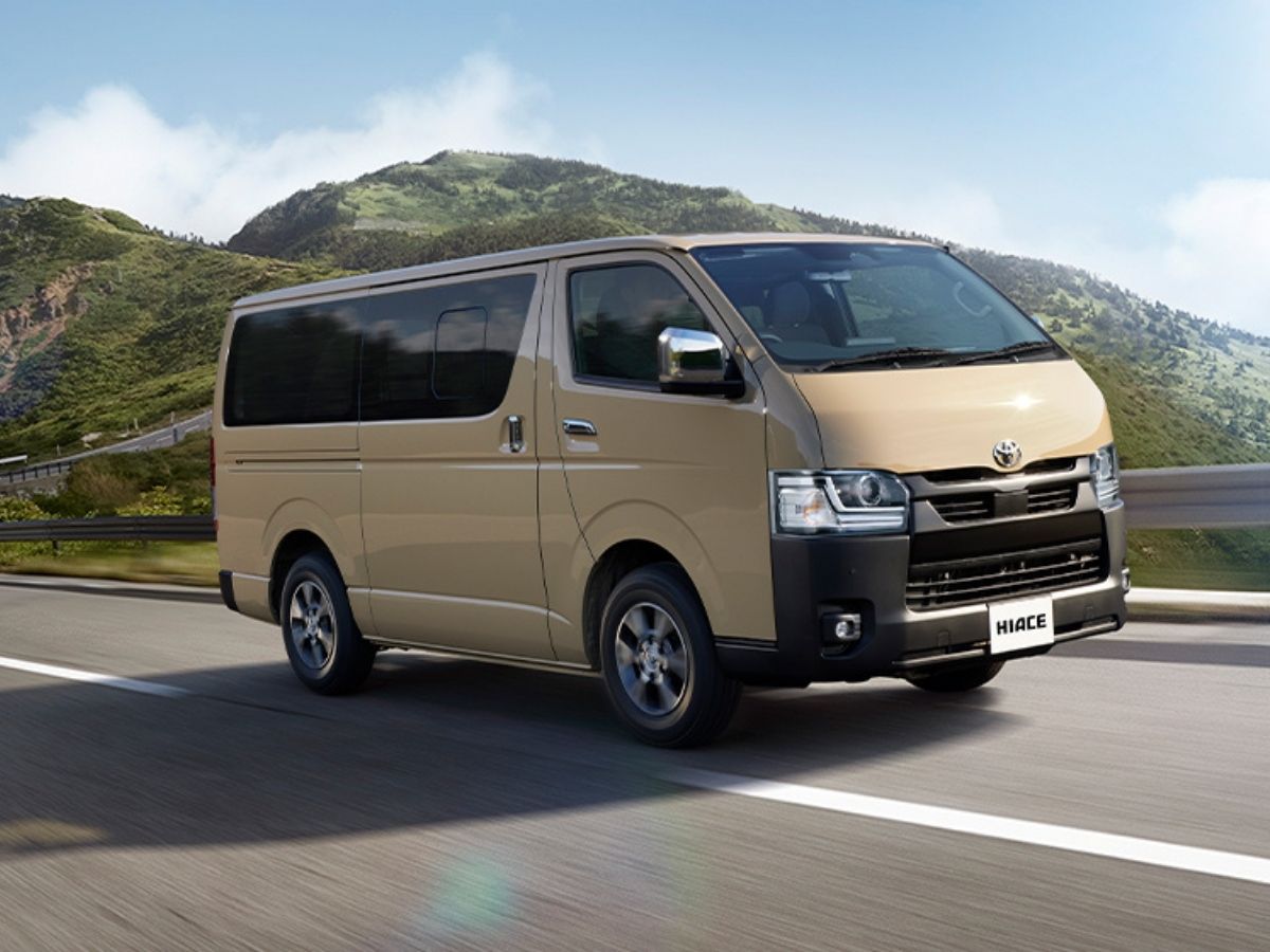 Remember this Toyota Hiace? It lives on in Japan with another facelift