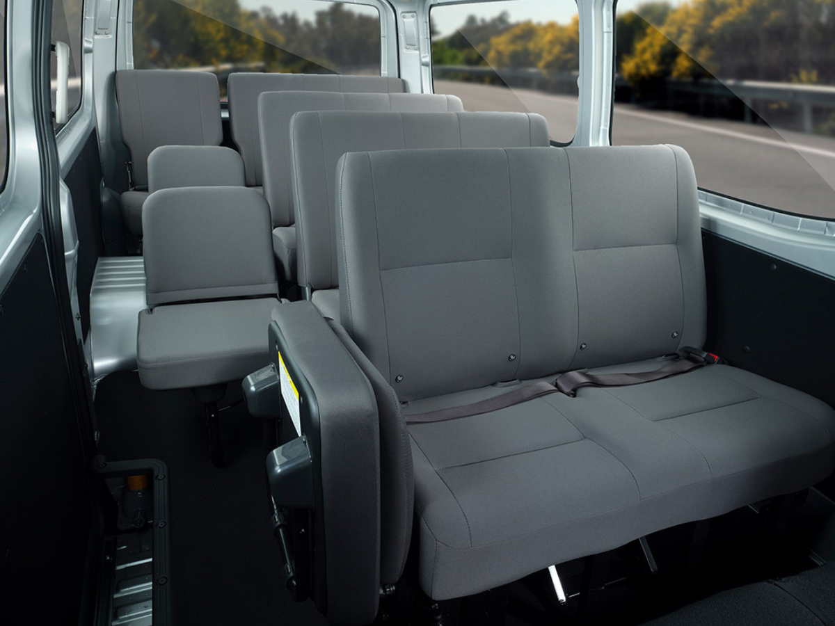 Mitsubishi Versa Van_4