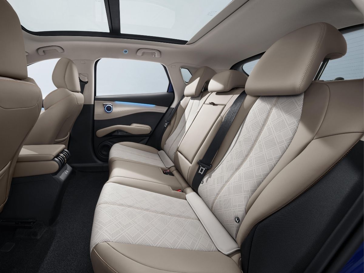 BYD Atto 3 Evo rear cabin