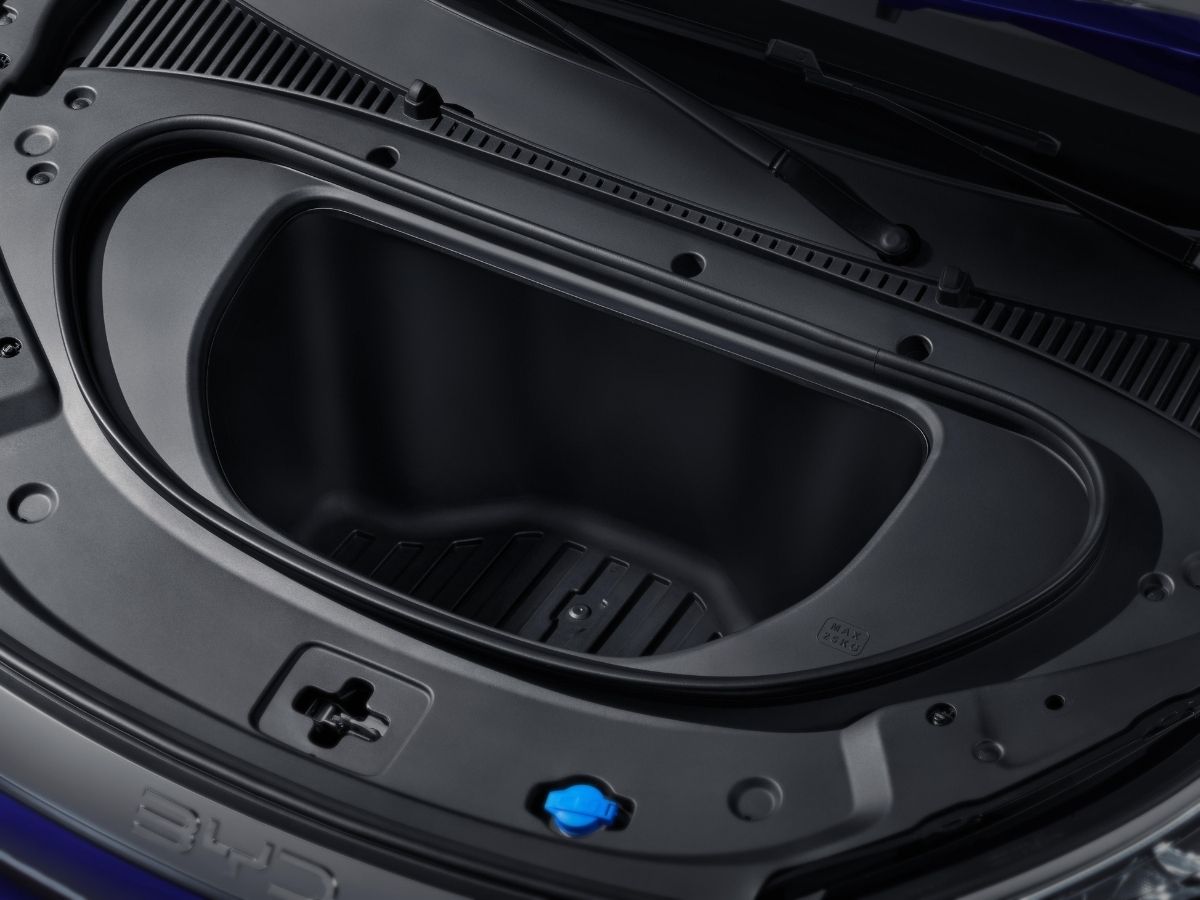 BYD Atto 3 Evo front trunk