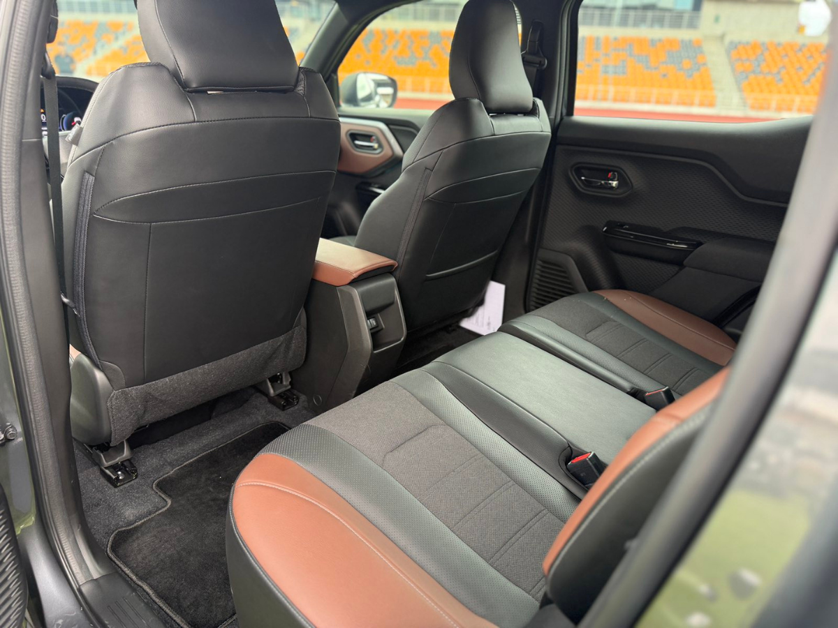 2026 Toyota Urban Cruiser BEV_11