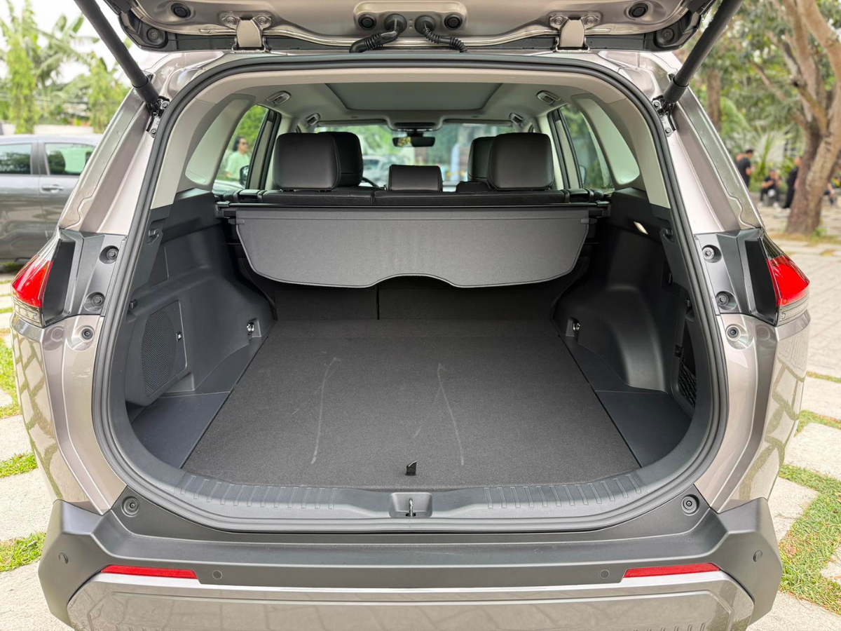 2026 Toyota RAV4 HEV_14