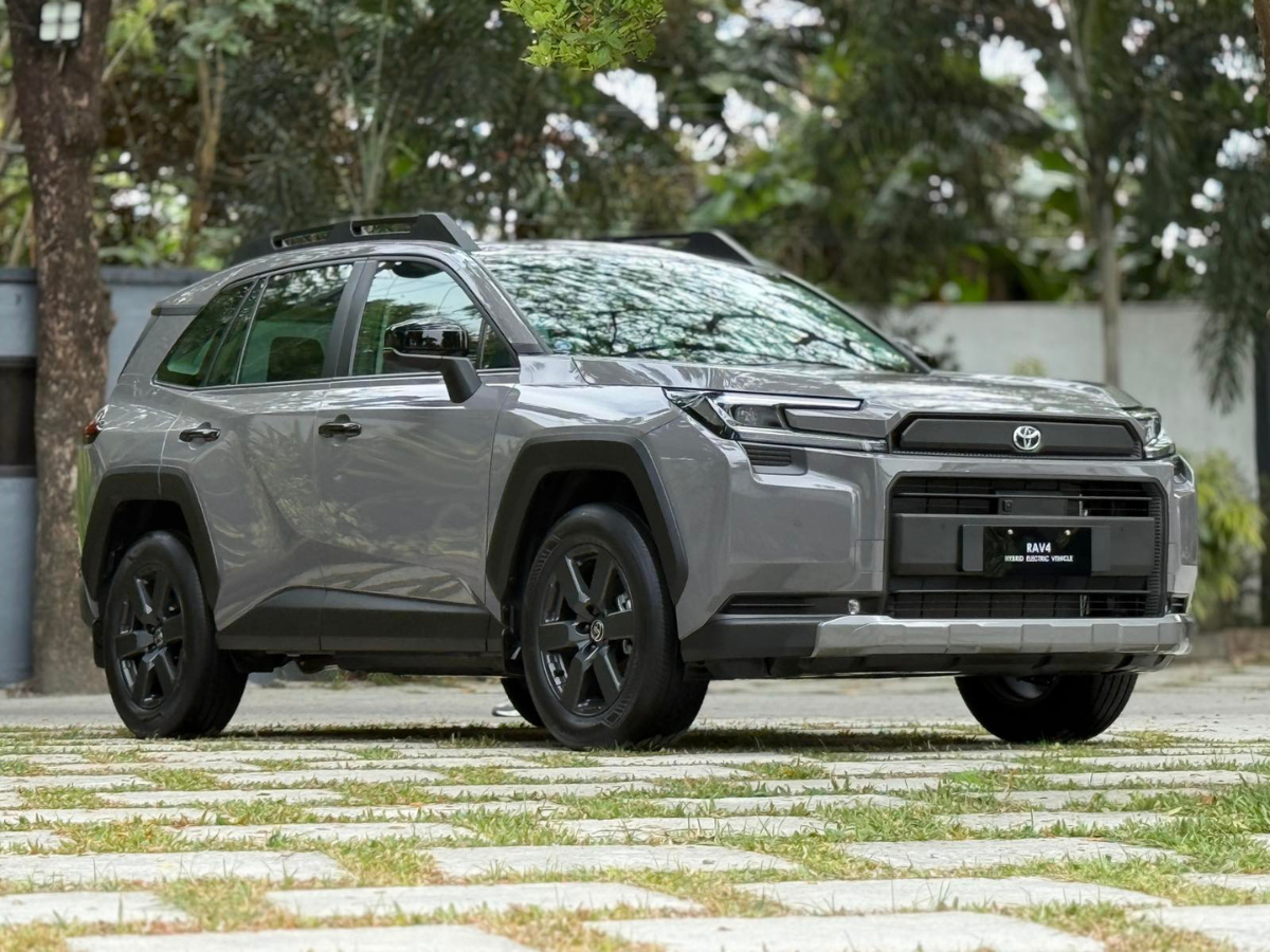 2026 Toyota RAV4 HEV_2