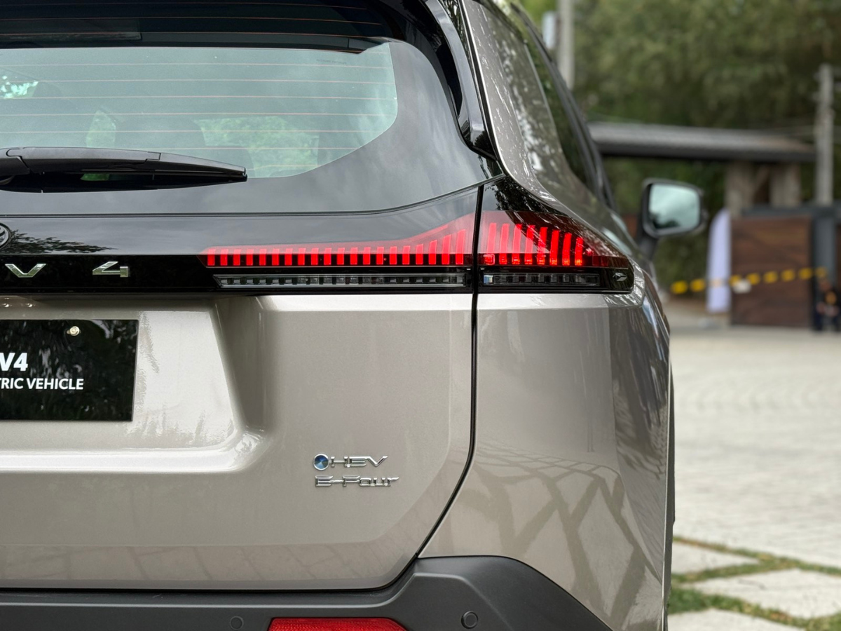 2026 Toyota RAV4 HEV_5