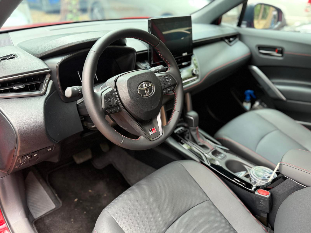 Updated 2026 Toyota Corolla Cross GR-S_9