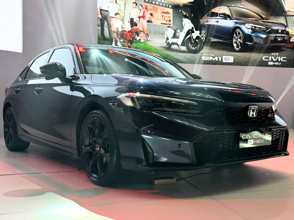 Honda Civic RS e:HEV leads HCPI’s fuel-saving deals this April