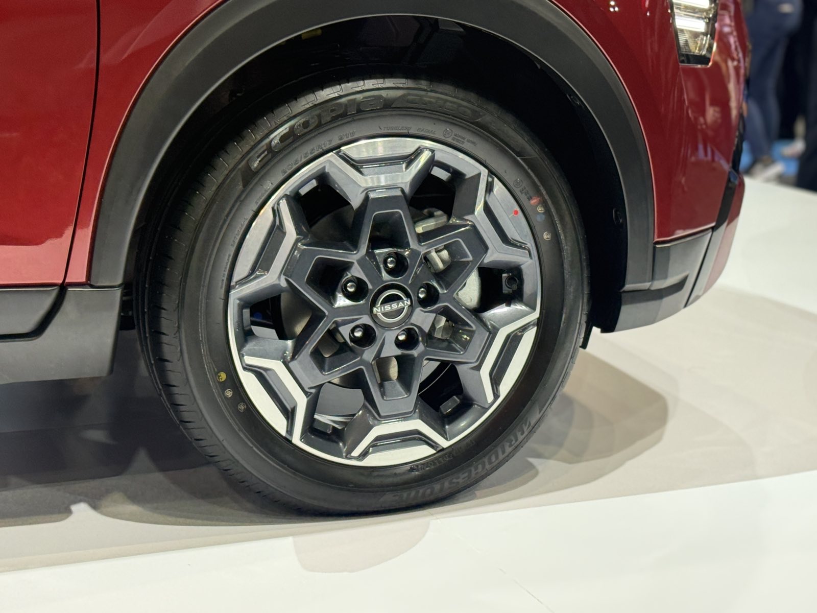 Updated Nissan Kicks e-POWER wheel