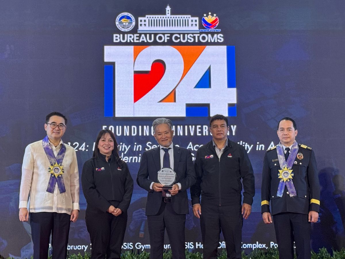From left: Department of Finance Secretary Frederick Go, MMPC Logistics Vice President Jemabel Boncajes, MMPC Chairman Noriaki Hirakata, MMPC Manufacturing Senior Vice President Reynaldo Gabay, and Bureau of Customs Commissioner Ariel Nepomuceno.