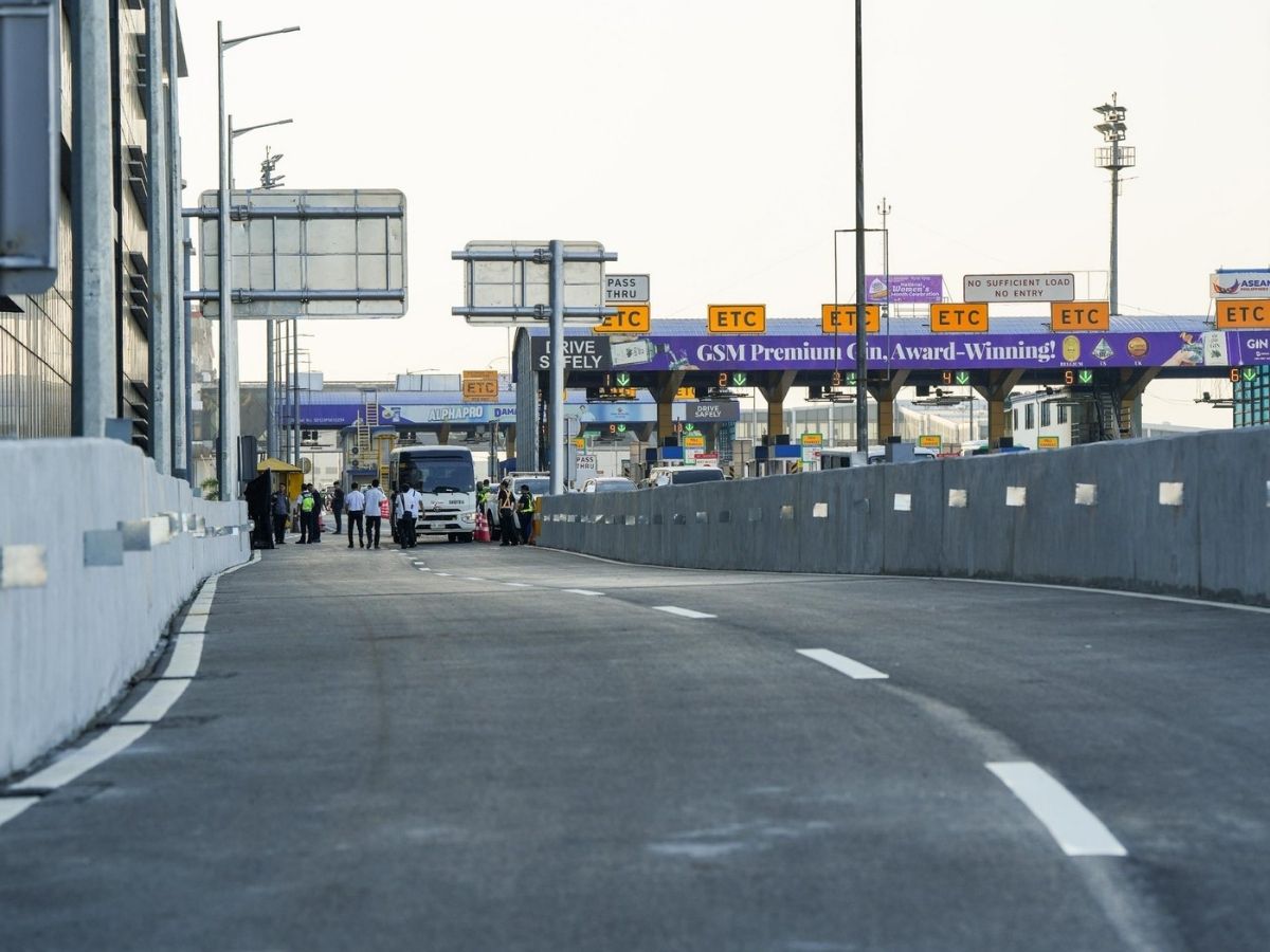 New NAIAX westbound off-ramp to NAIA Terminal 3 delivers faster trips and traffic relief in one of Manila’s busiest areas.