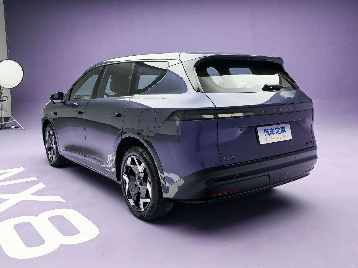 Nissan NX8 rear left