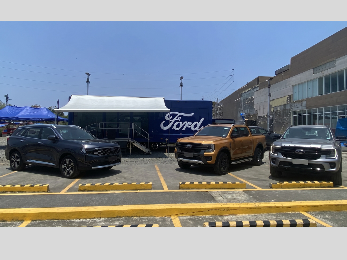 Ford Mobile Showroom in Antique