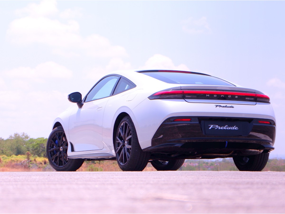 All-new Honda Prelude rear left