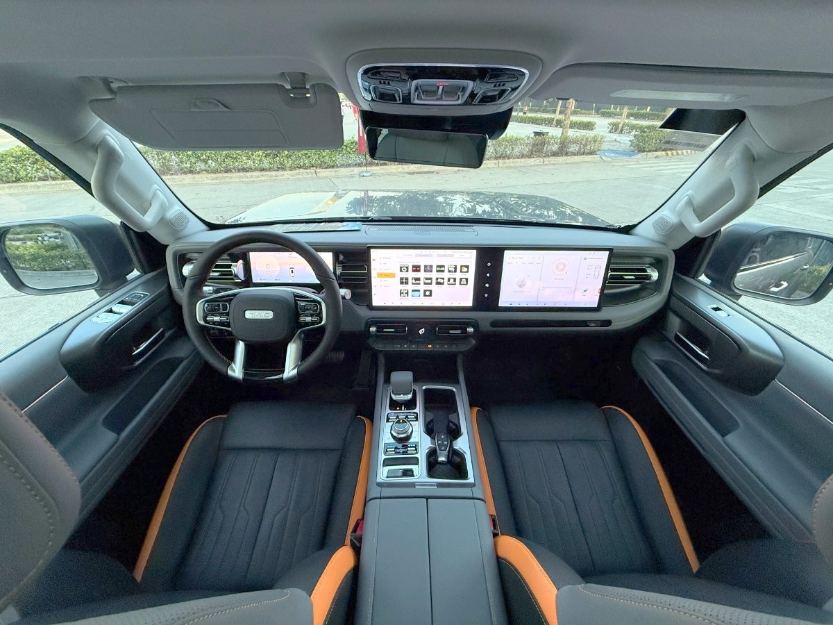 BAIC B40e_3