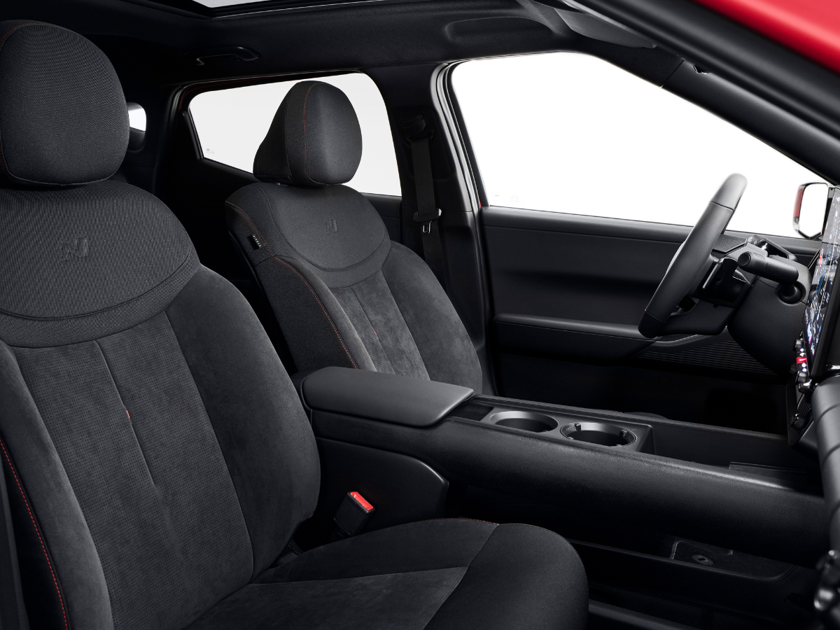 Hyundai ioniq 3 front cabin