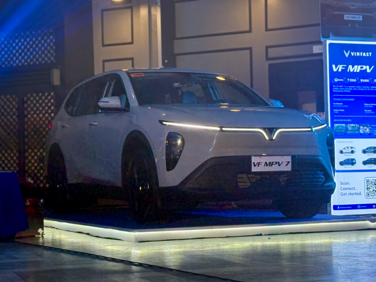 VinFast VF MPV 7_6