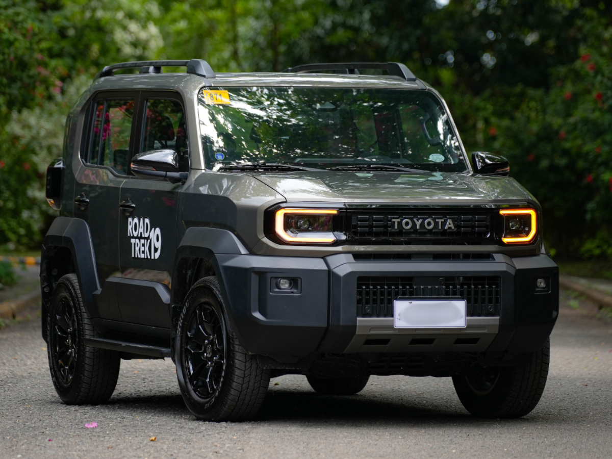 Toyota Land Cruiser FJ_2