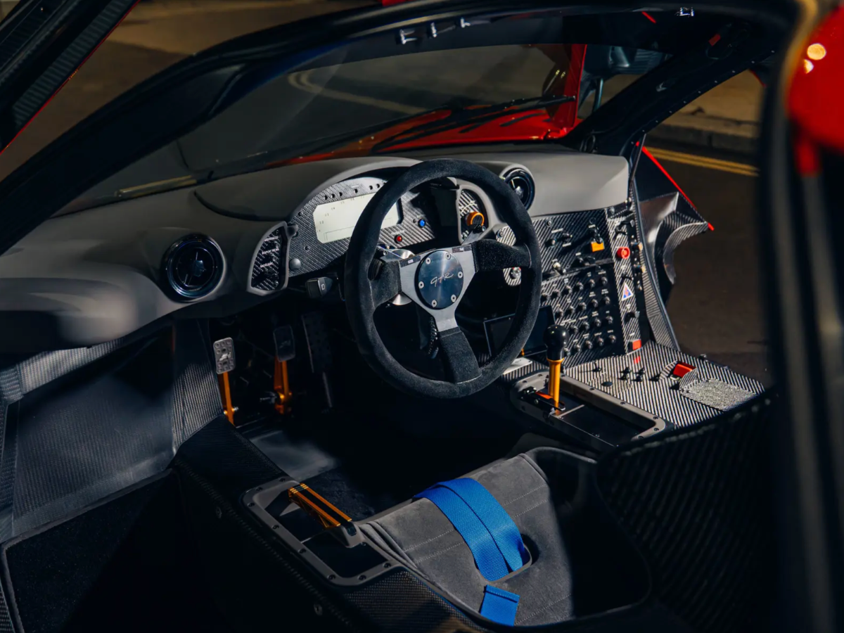 1996 McLaren F1 GTR_4