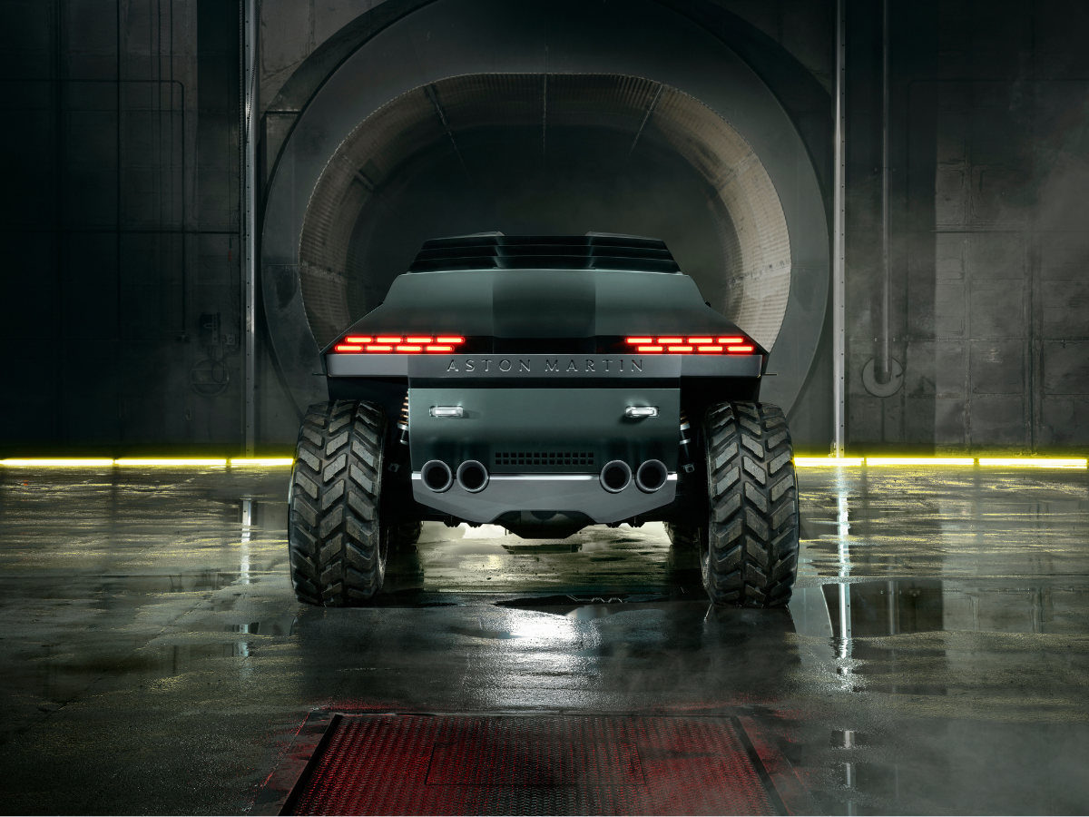 Dreadnought rear center
