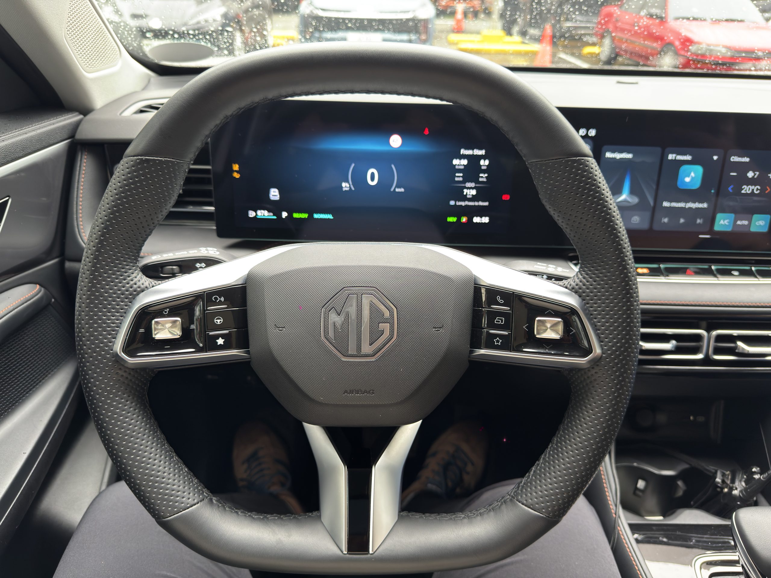 MG HS Hybrid+ steering wheek