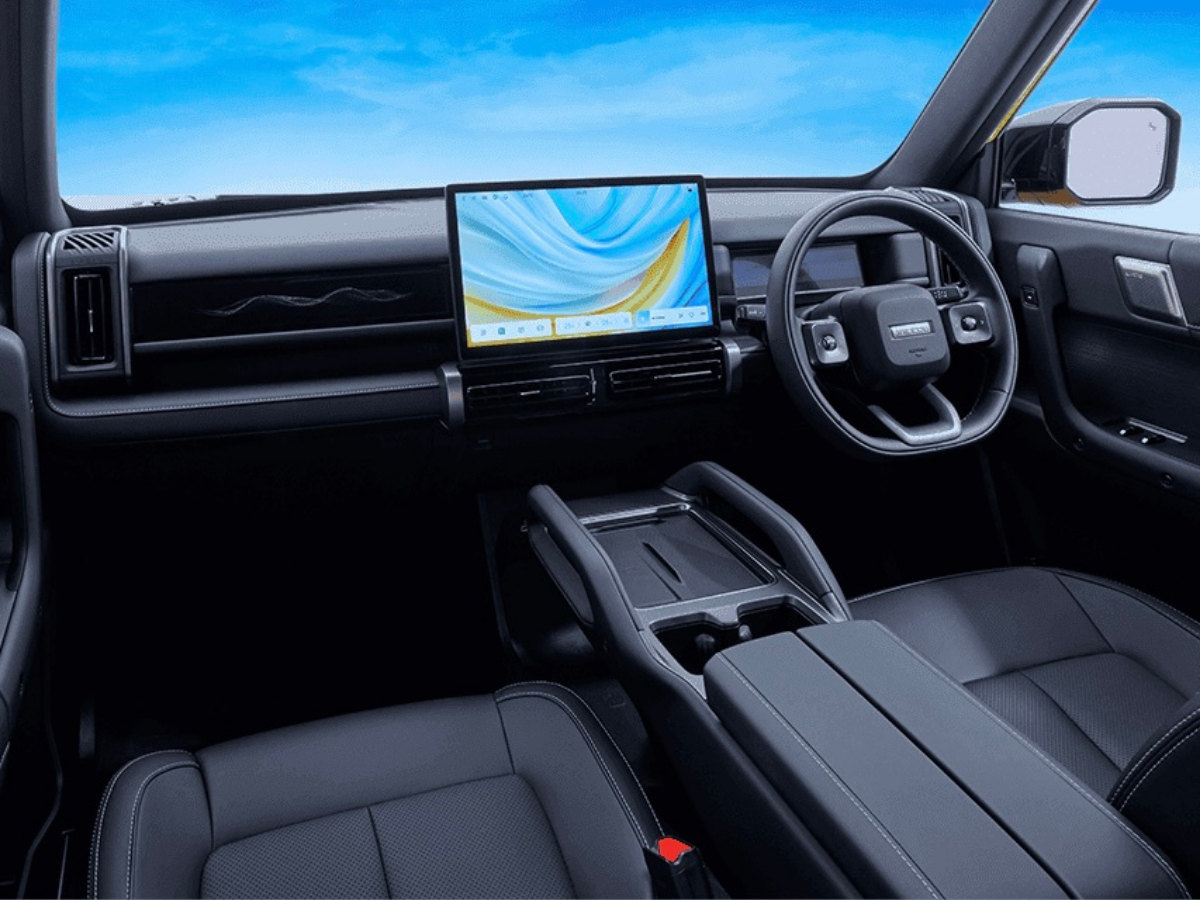 JAECOO 6T REEV cockpit