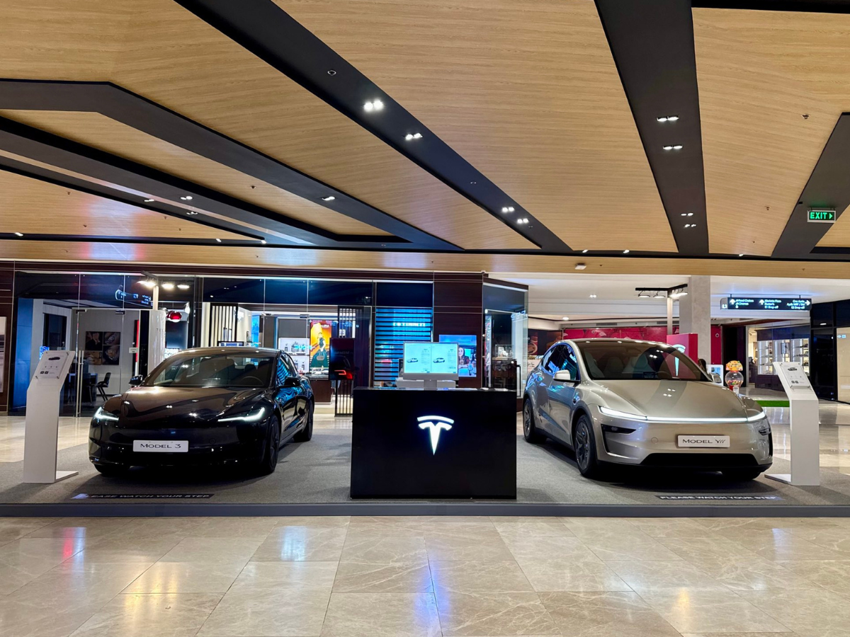 Tesla PH Glorietta 1 display_1