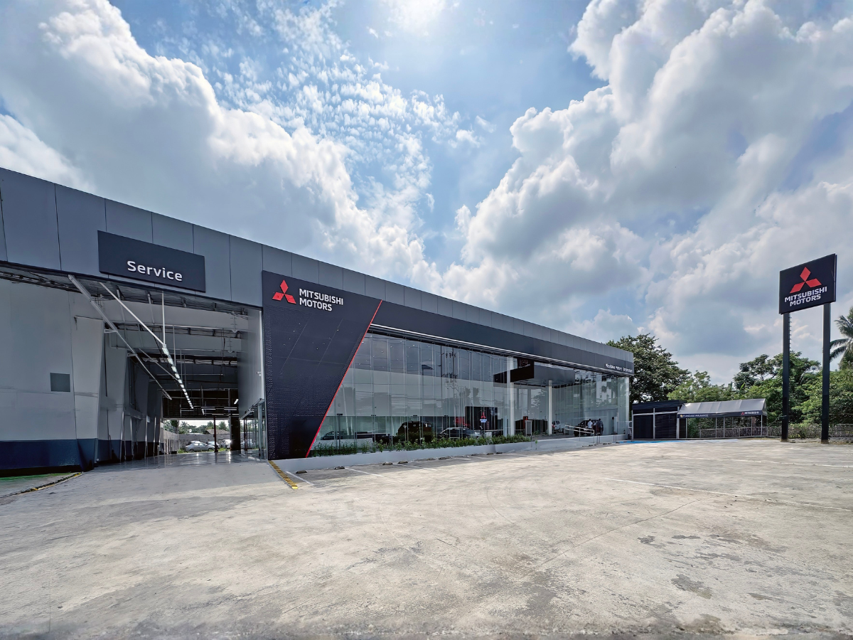 Mitsubishi Motors Silang_1