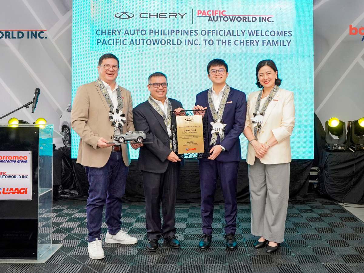From left: Chery Auto Philippines Brand Head Franz Decloedt; Pacific Autoworld Inc. and Borromeo Motoring Group President Marco Borromeo; UAAGI Auto Group Deputy Director Joshua Sytin; UAAGI Chief Marketing Executive & SVP Lyn Buena